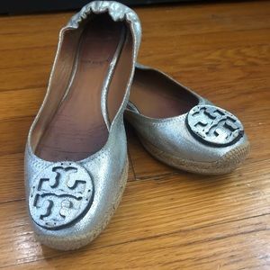Tory Burch Sparkling Silver Canvas Flats | Size 7M
